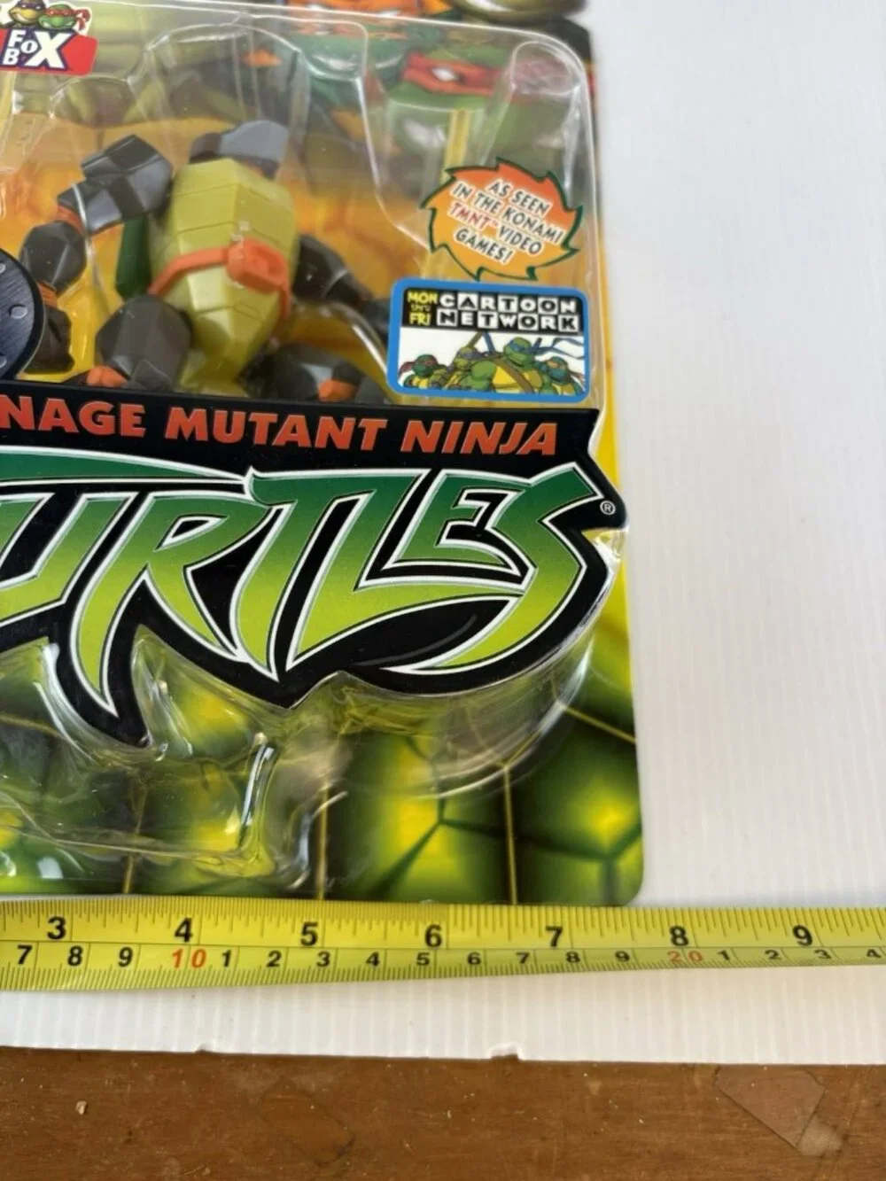 Teenage Mutant Ninja Turtles Turtlebot Action Figure 2004 New On Card. NIB.